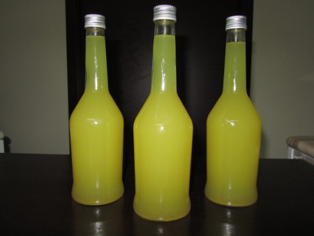 Limoncello in bottiglia di vetro da 500ml  € 8,00 + spese spedizione